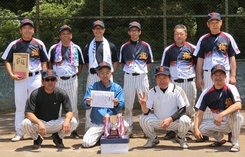 優勝の日向和田チーム